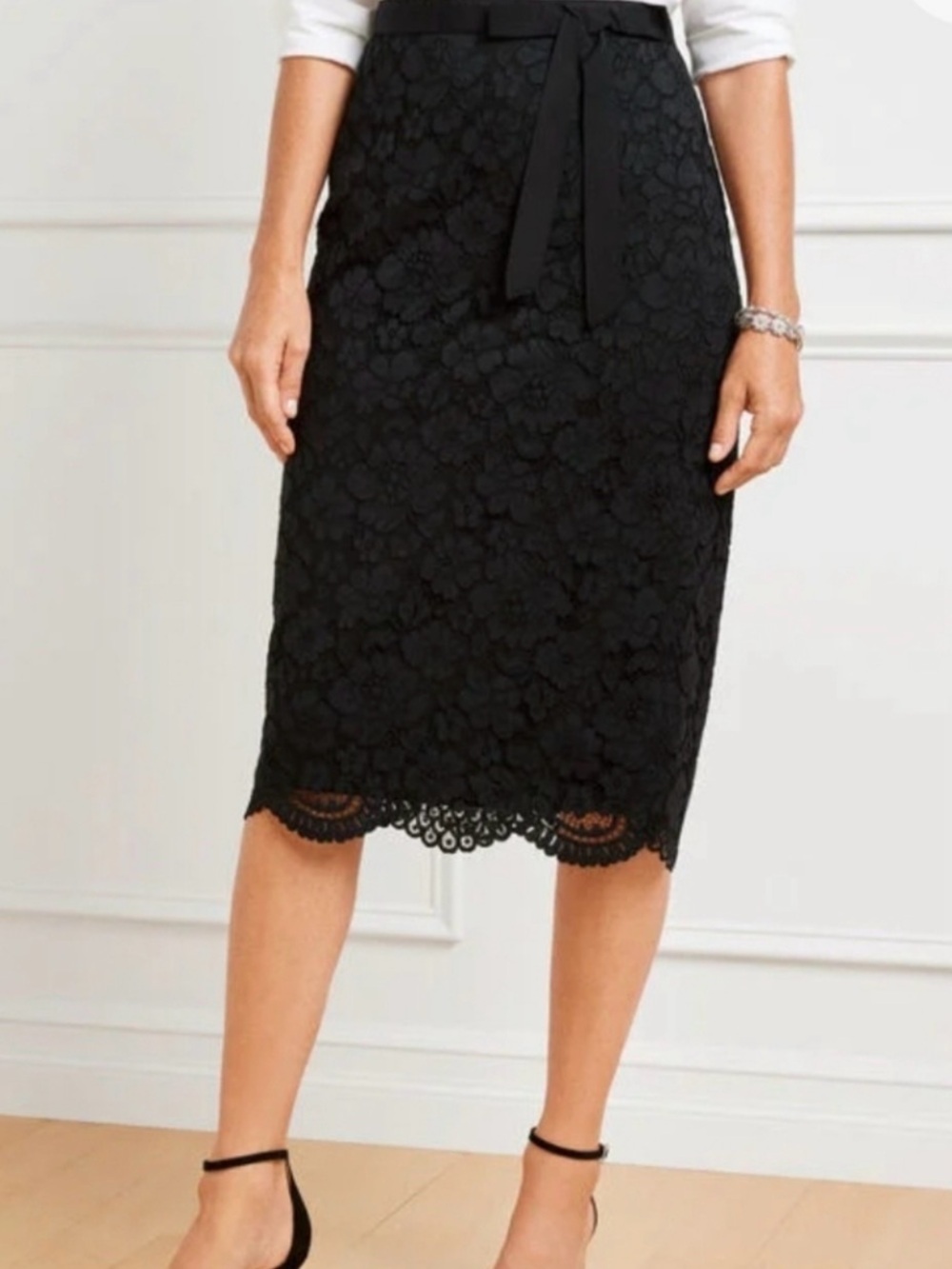 Talbots Women Black Lace Pencil Skirt with side bow